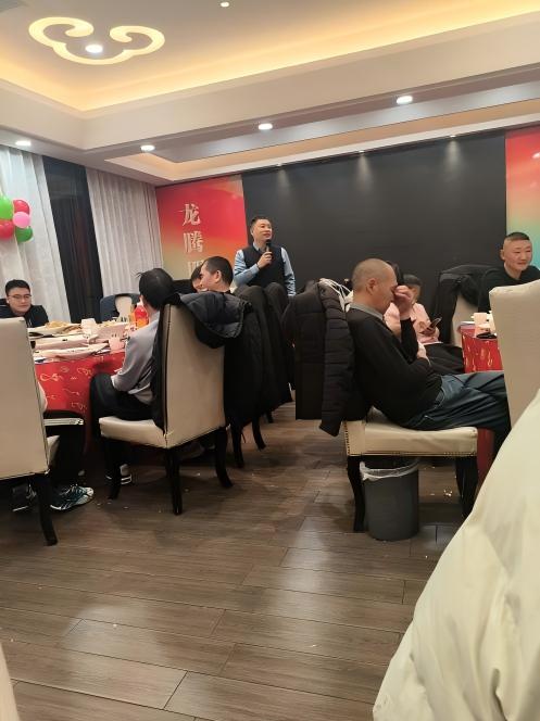 யிலிடாவின் 20வது ஆண்டு விழாவைக் கொண்டாடுங்கள்